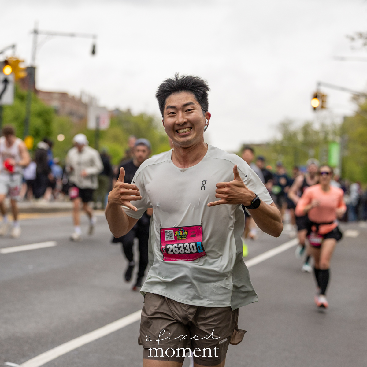 Runner gives a shaka sign