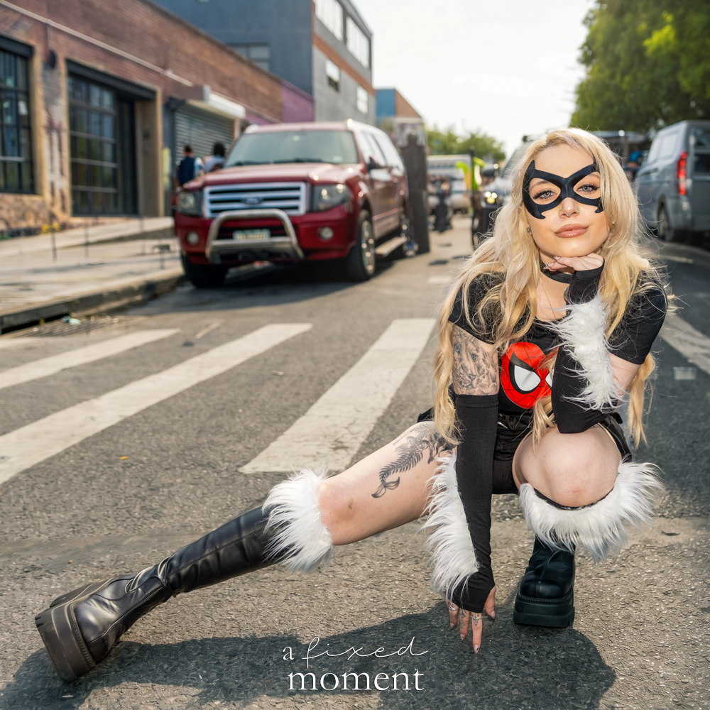 @jessimichele_ in a Black Cat-inspired cosplay at Brooklyn Comic Con 2026