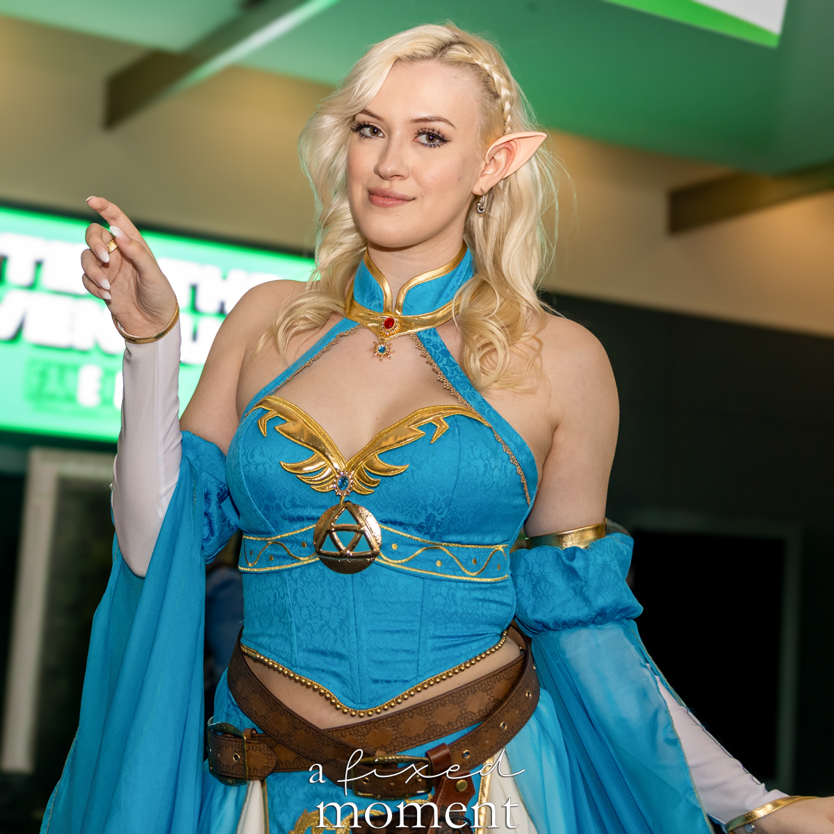 Princess Zelda cosplay by dryadaddie at Fan Expo Philadelphia 2026