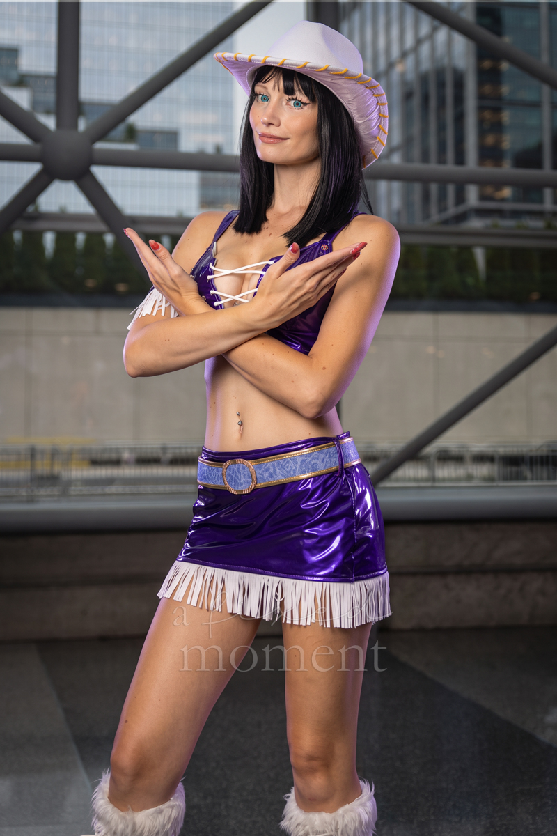 @abbyandrew.yt poses as Nico Robin from One Piece during Anime NYC 2026