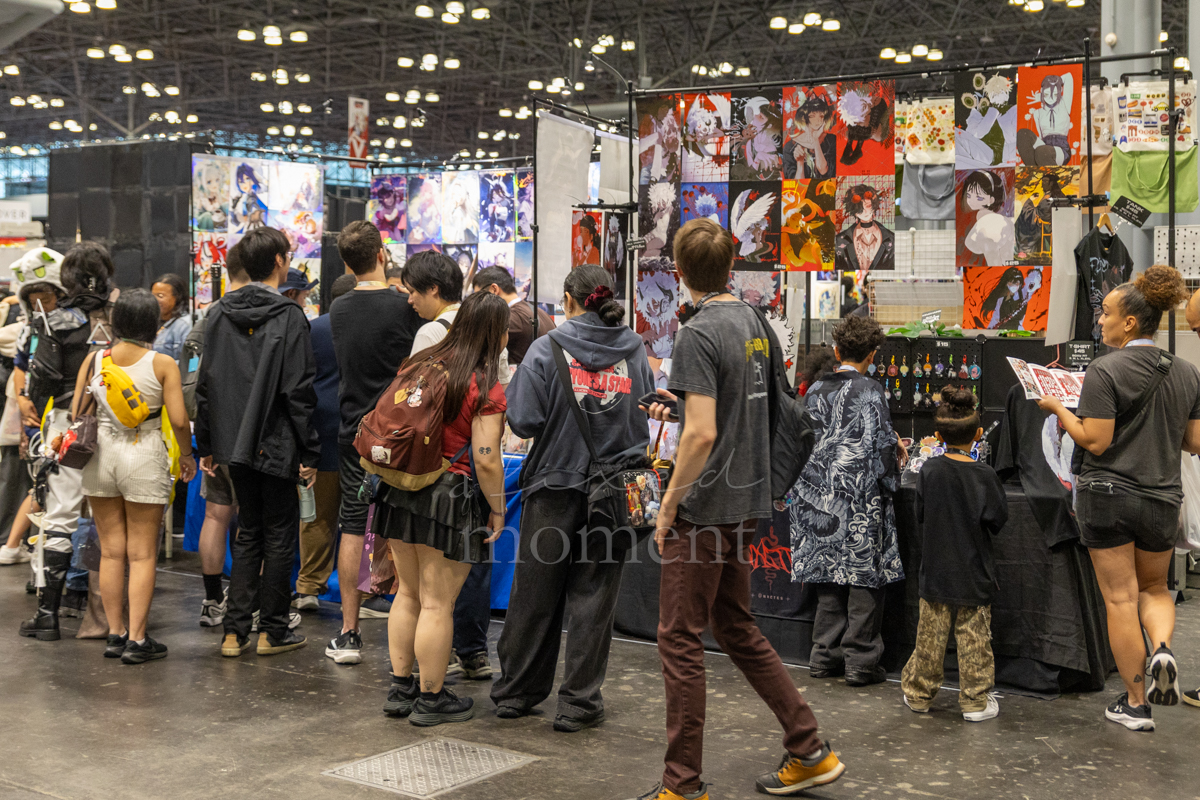 Anime NYC attendees browse Artist Alley at the Javits Center