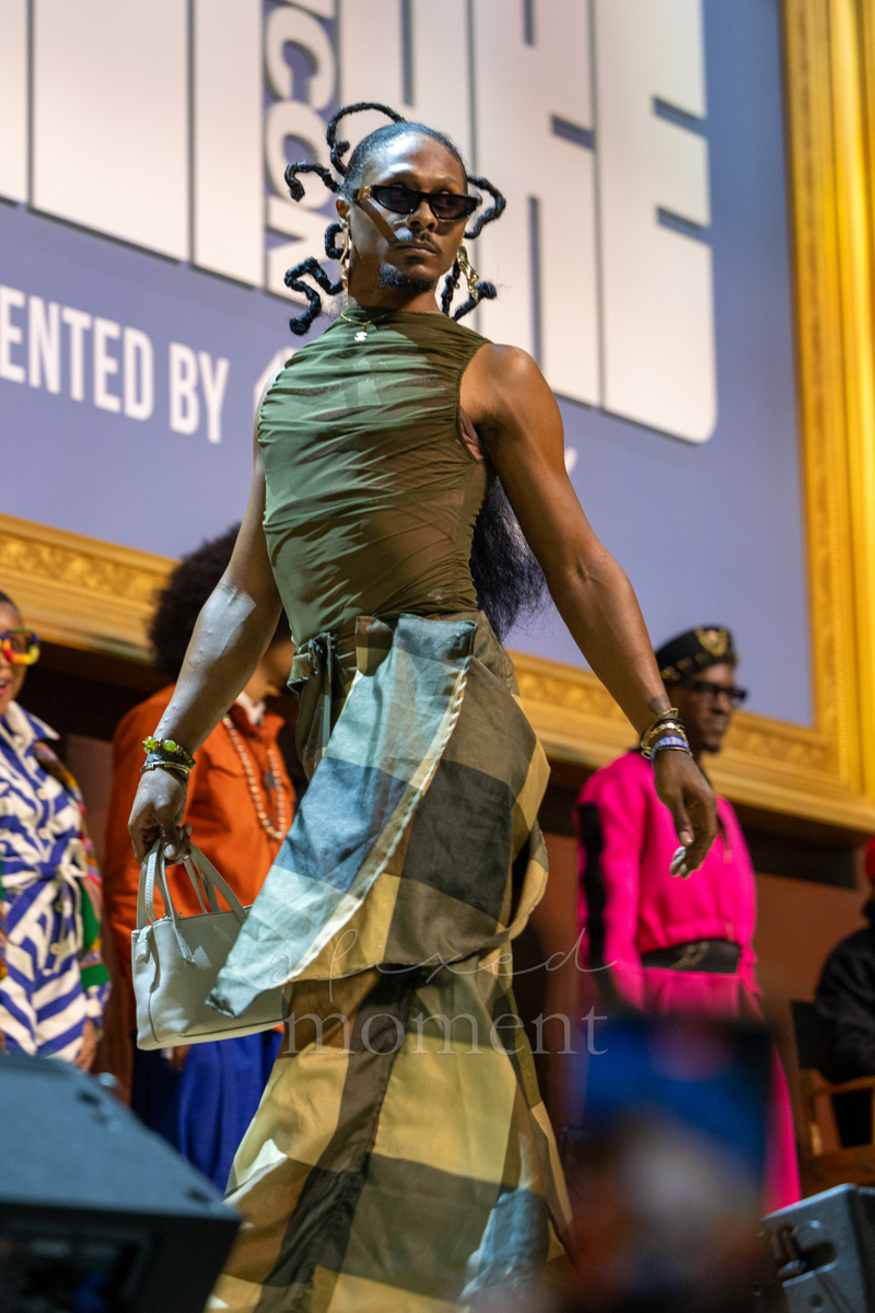 Green geometric look on the CultureCon runway